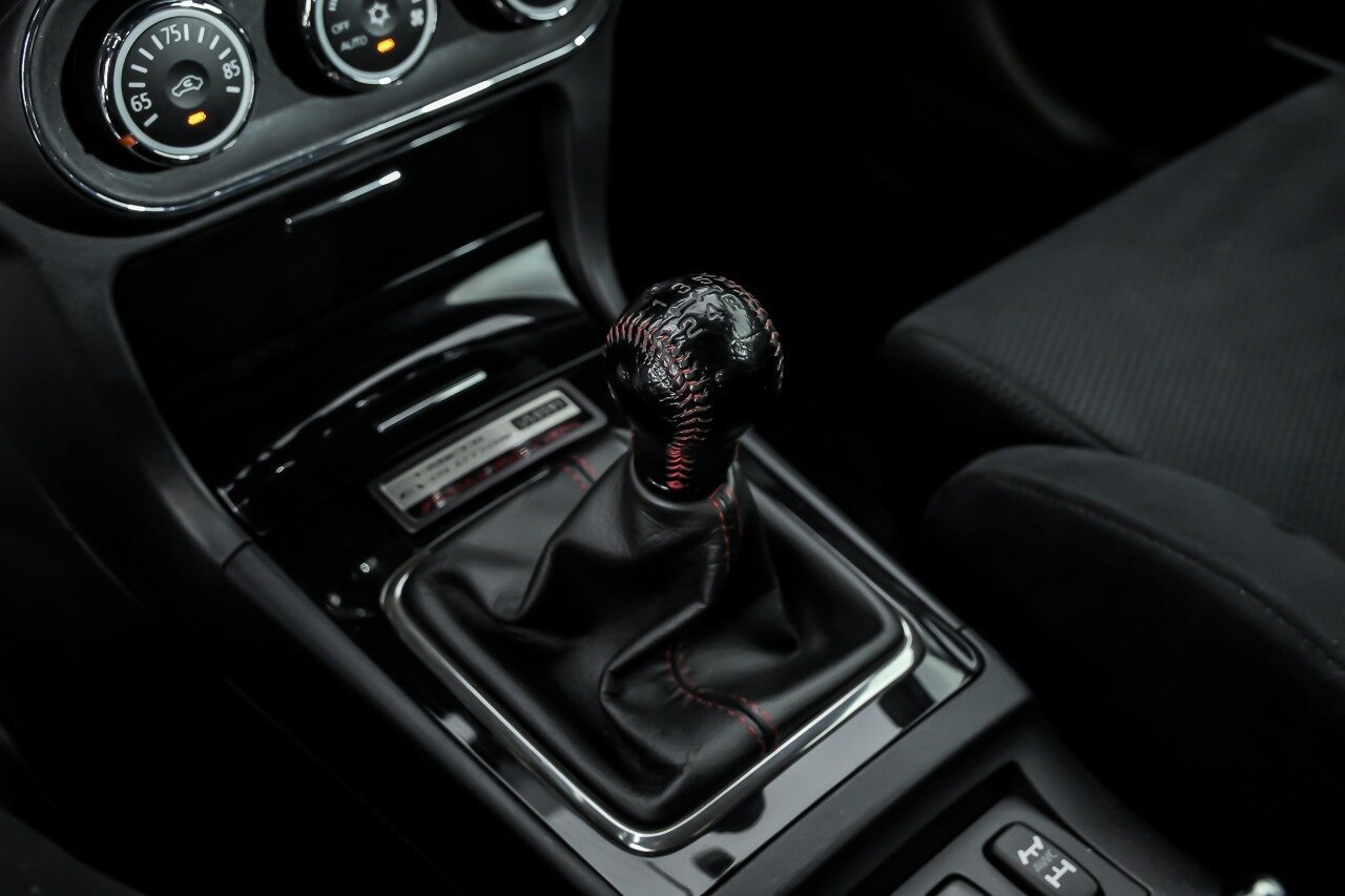 Used 2015 Mitsubishi Lancer Evolution Final Edition AWD/4WD image 33