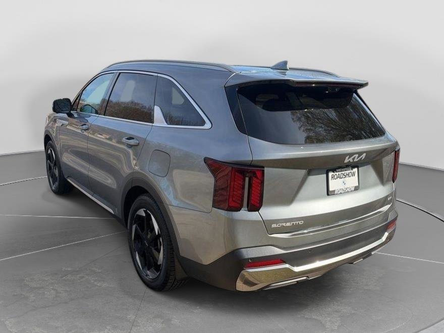Used 2025 Kia Sorento SX Prestige AWD/4WD image 3