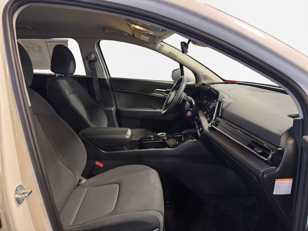 Certified 2023 Kia Sportage LX AWD/4WD image 26