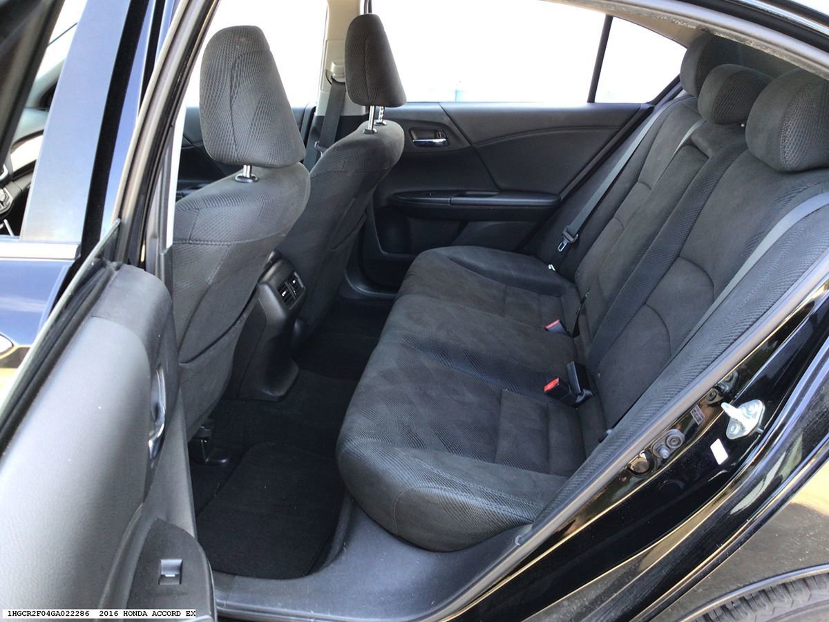 Used 2016 Honda Accord EX image 9
