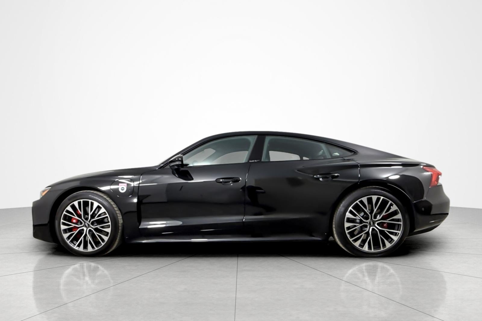 New 2026 Audi S e-tron GT Premium Plus AWD/4WD image 3