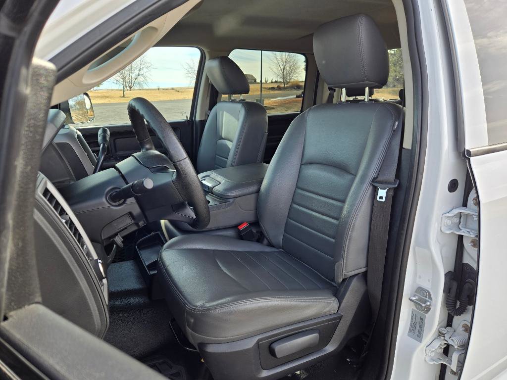 Used 2016 RAM 3500 Tradesman w/ Protection Group image 13