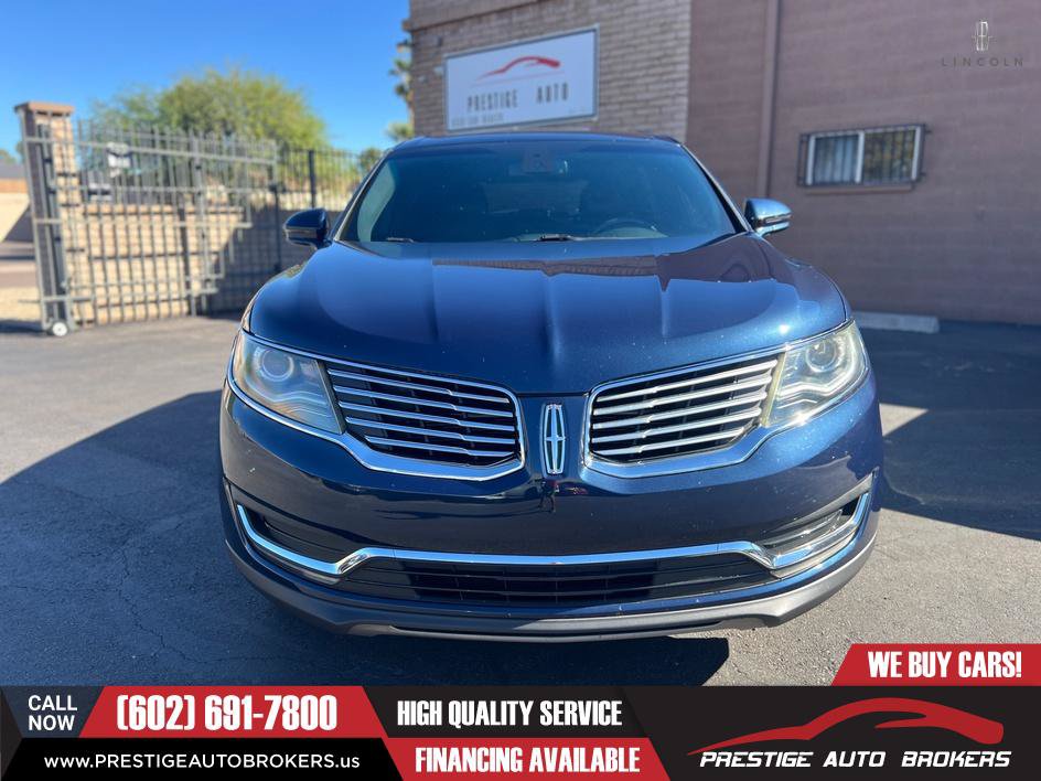 Used 2017 Lincoln MKX Select w/ Select Plus Package AWD/4WD image 3