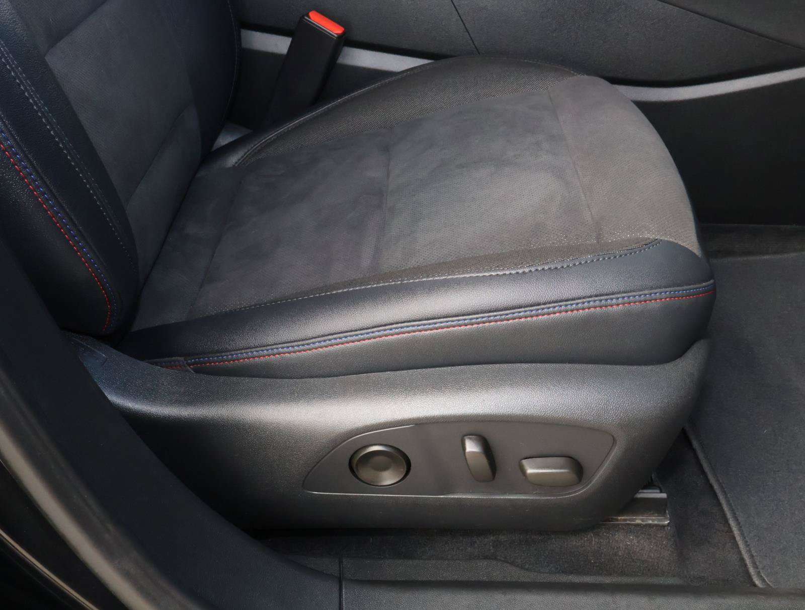 Used 2024 Chevrolet Blazer EV RS RWD image 18