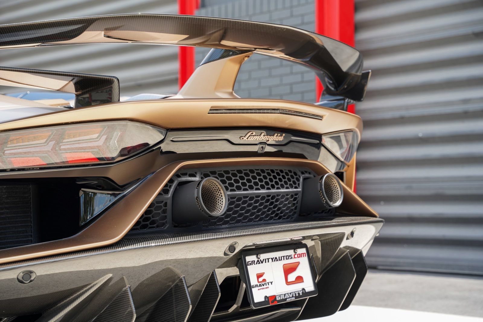 Used 2020 Lamborghini Aventador SVJ AWD/4WD image 30