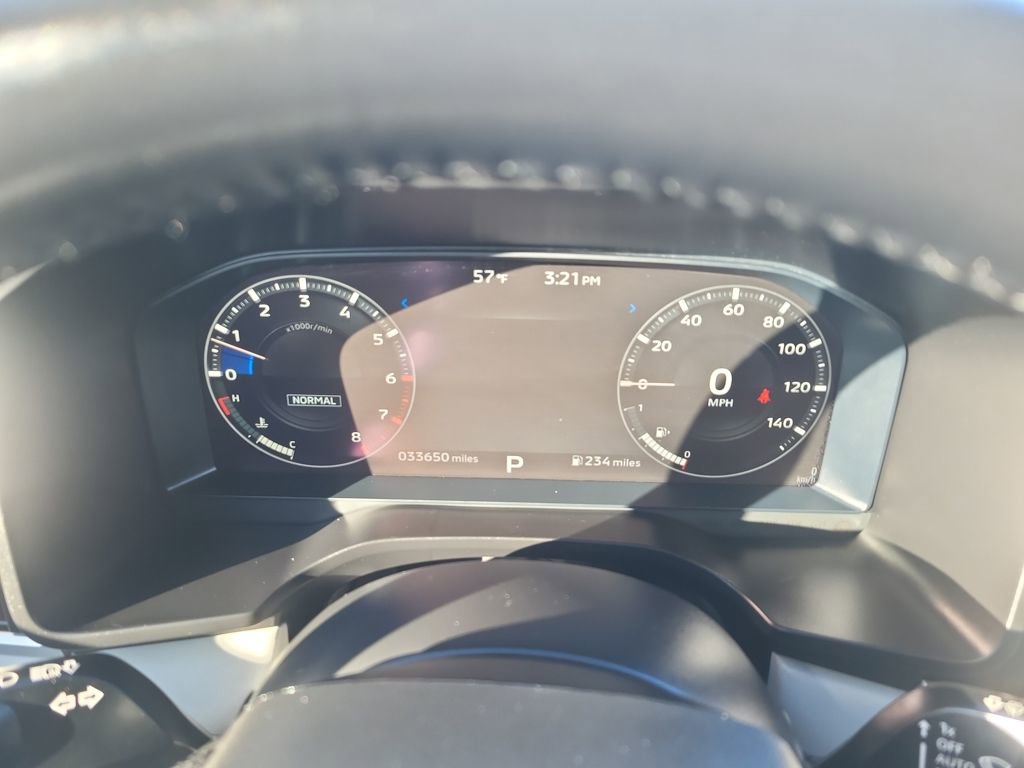 Used 2023 Mitsubishi Outlander SEL image 17