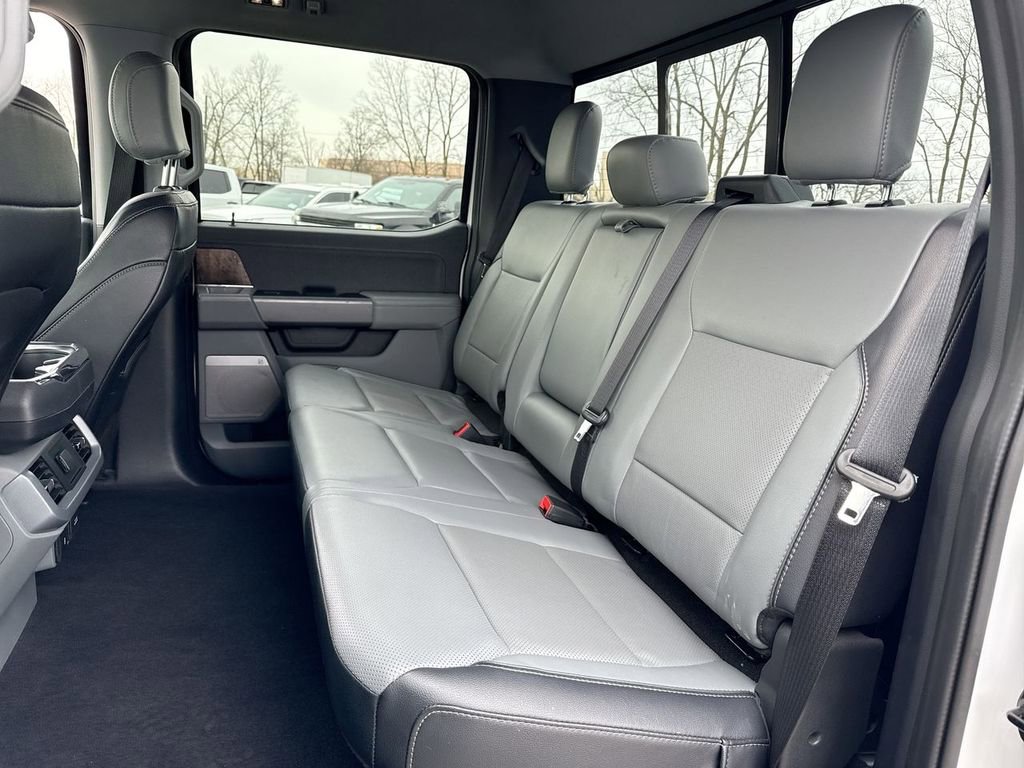 Used 2023 Ford F150 Lariat w/ Trailer Tow Package image 23