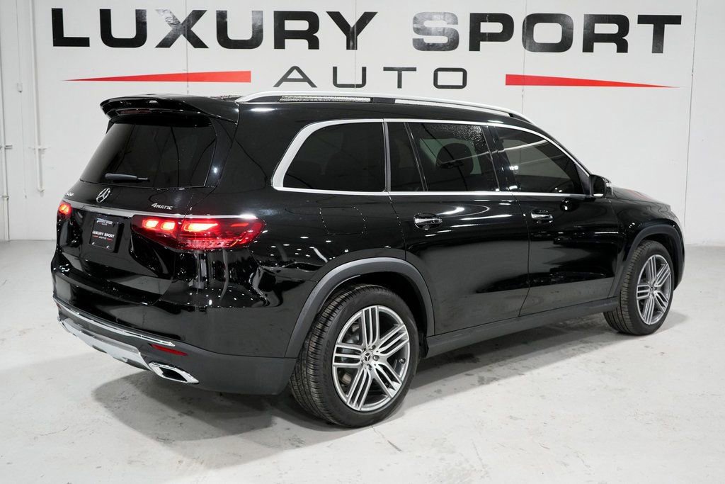Used 2024 Mercedes-Benz GLS 450 4MATIC image 6