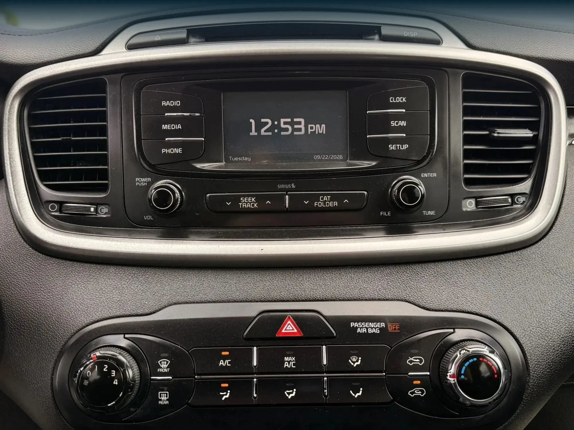 Used 2017 Kia Sorento AWD image 25