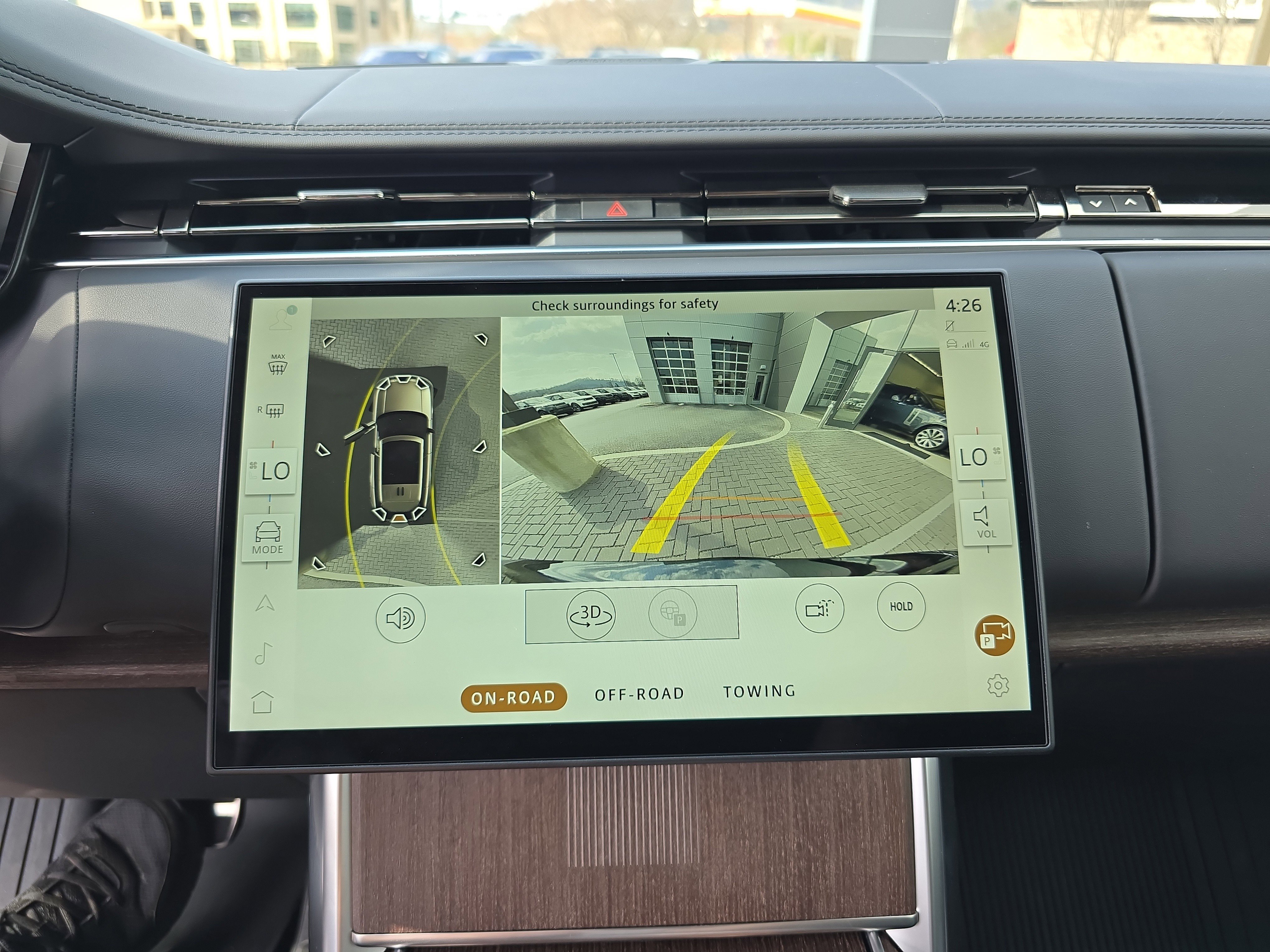 Certified 2025 Land Rover Range Rover Autobiography AWD/4WD image 26
