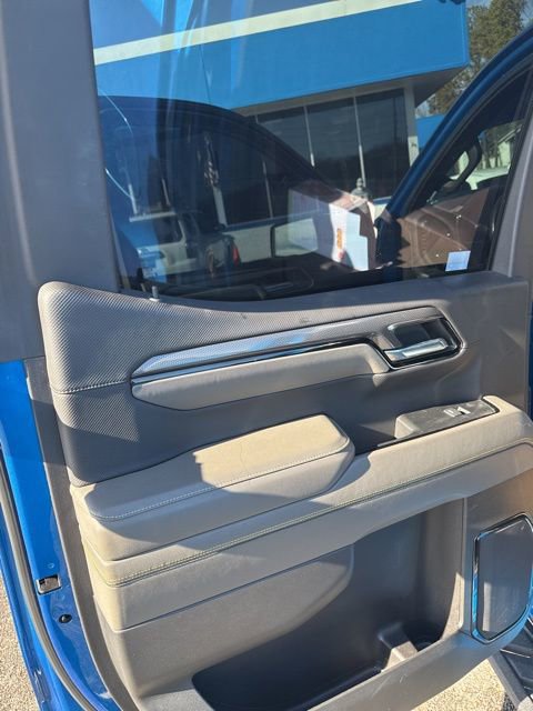Used 2022 Chevrolet Silverado 1500 ZR2 w/ Technology Package image 23