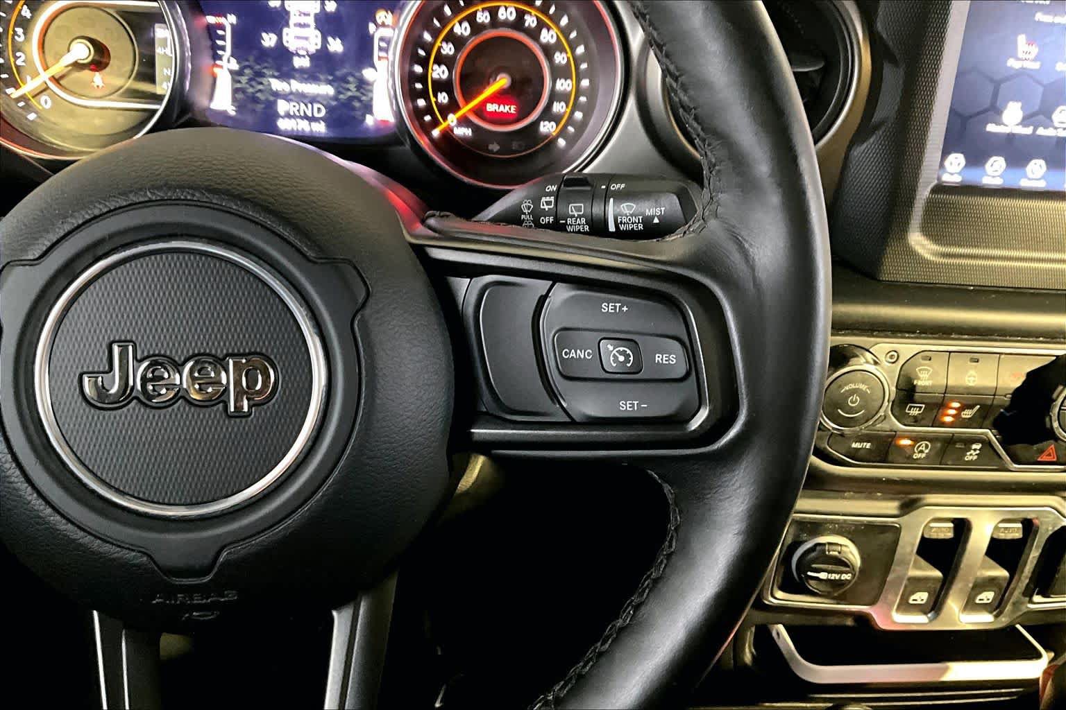 Used 2019 Jeep Wrangler Sport AWD/4WD image 25