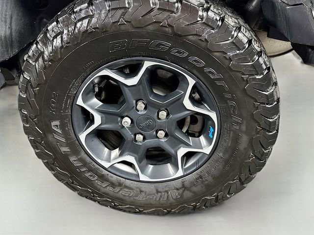 Used 2023 Jeep Wrangler Unlimited Rubicon 4xe w/ Cold Weather Group AWD/4WD image 28