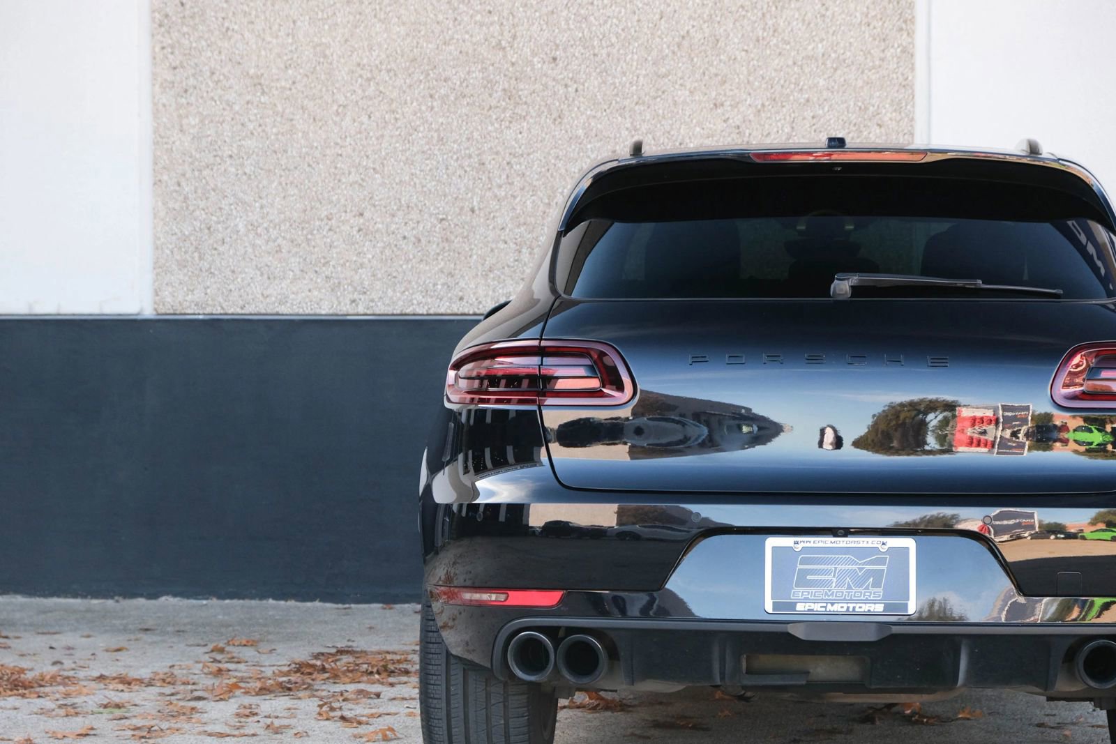 Used 2017 Porsche Macan GTS w/ Premium Package Plus image 17