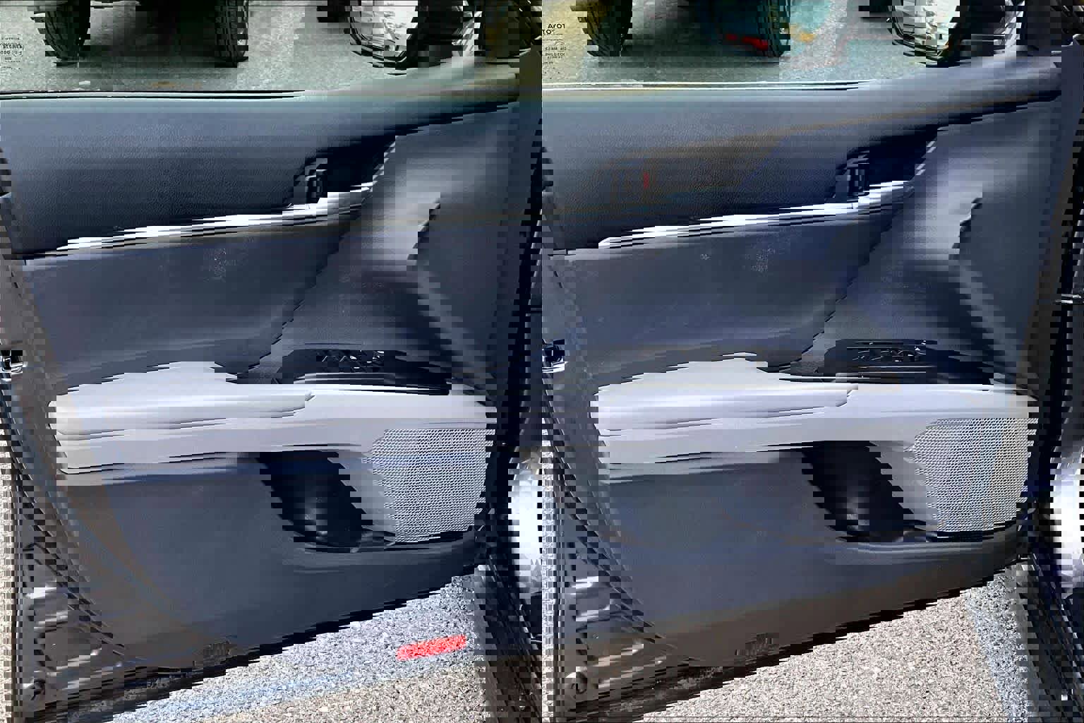 Used 2023 Toyota Camry LE image 20