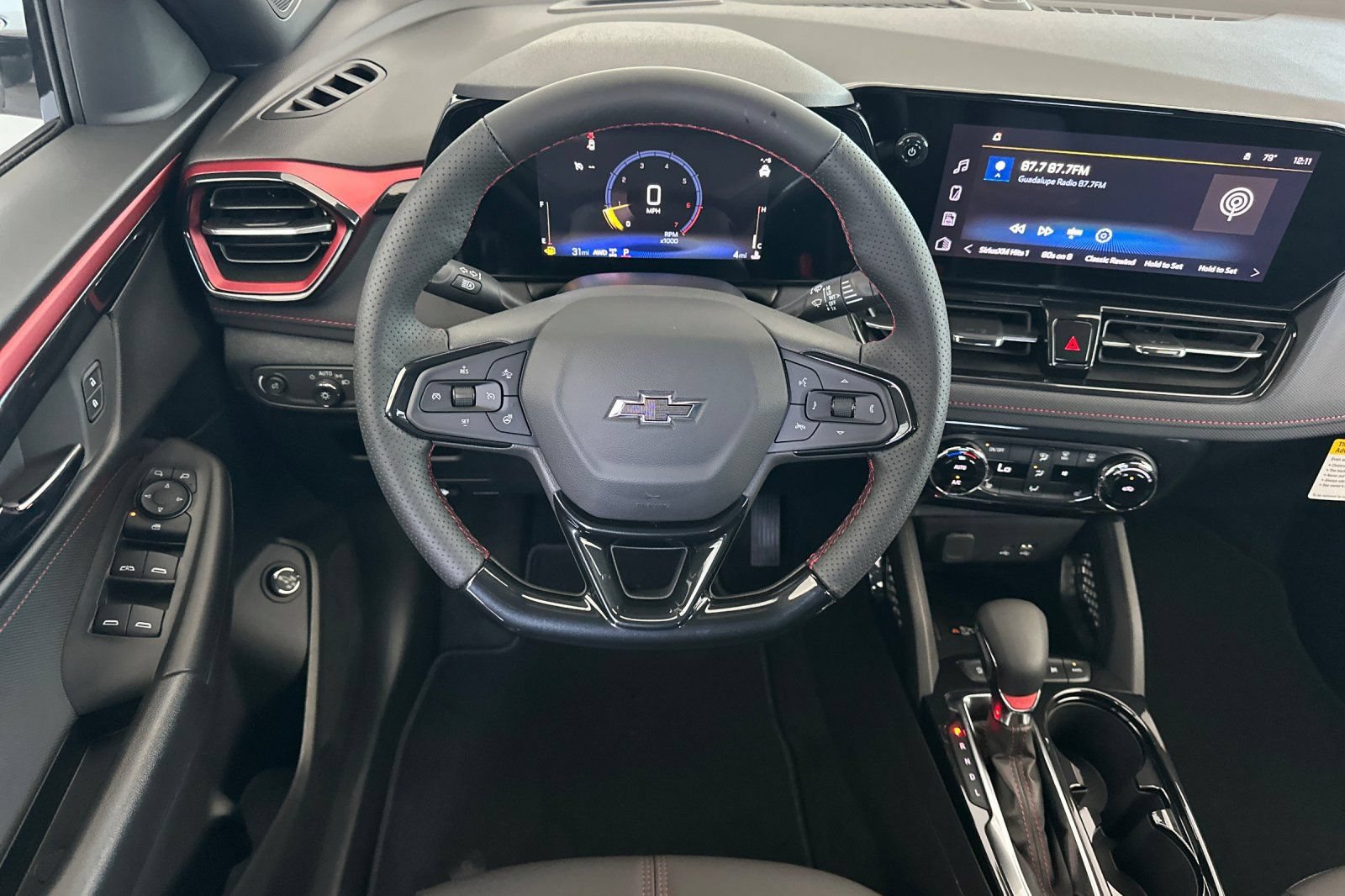 New 2026 Chevrolet TrailBlazer RS w/ Convenience Package AWD/4WD image 14