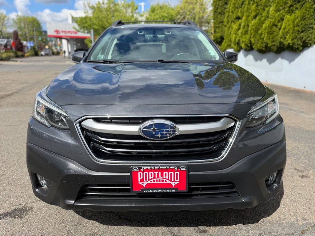 Used 2020 Subaru Outback Premium AWD/4WD image 3