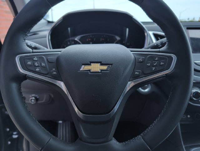 Used 2023 Chevrolet Equinox LT FWD image 15