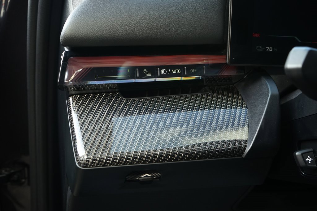 Used 2024 BMW i5 M60 w/ Executive Package image 30