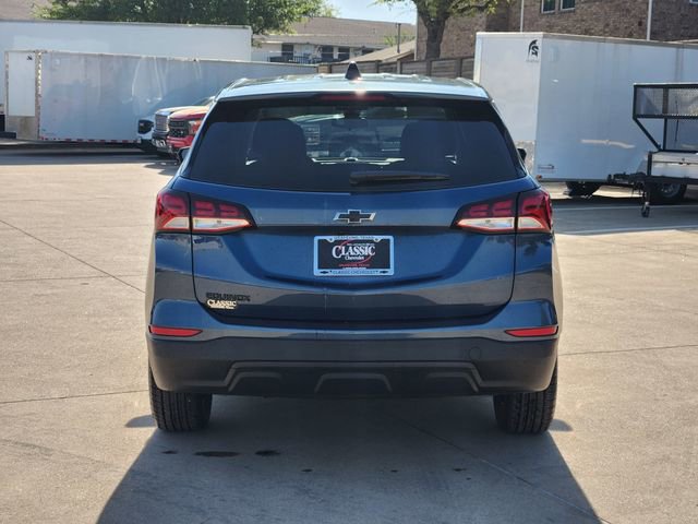 Used 2024 Chevrolet Equinox LS w/ LS Convenience Package FWD image 13