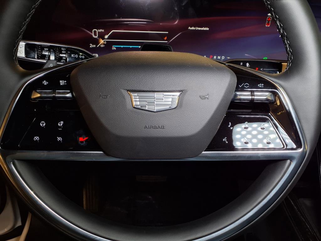 Used 2025 Cadillac Escalade IQ Luxury 1 image 21