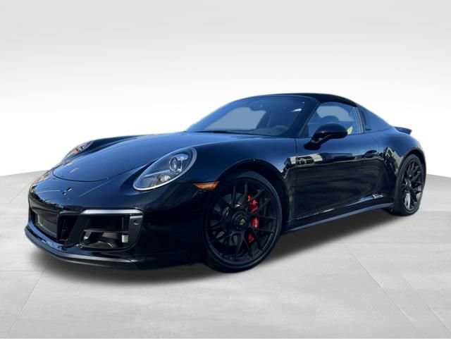 Used 2019 Porsche 911 Targa 4 GTS AWD/4WD image 3