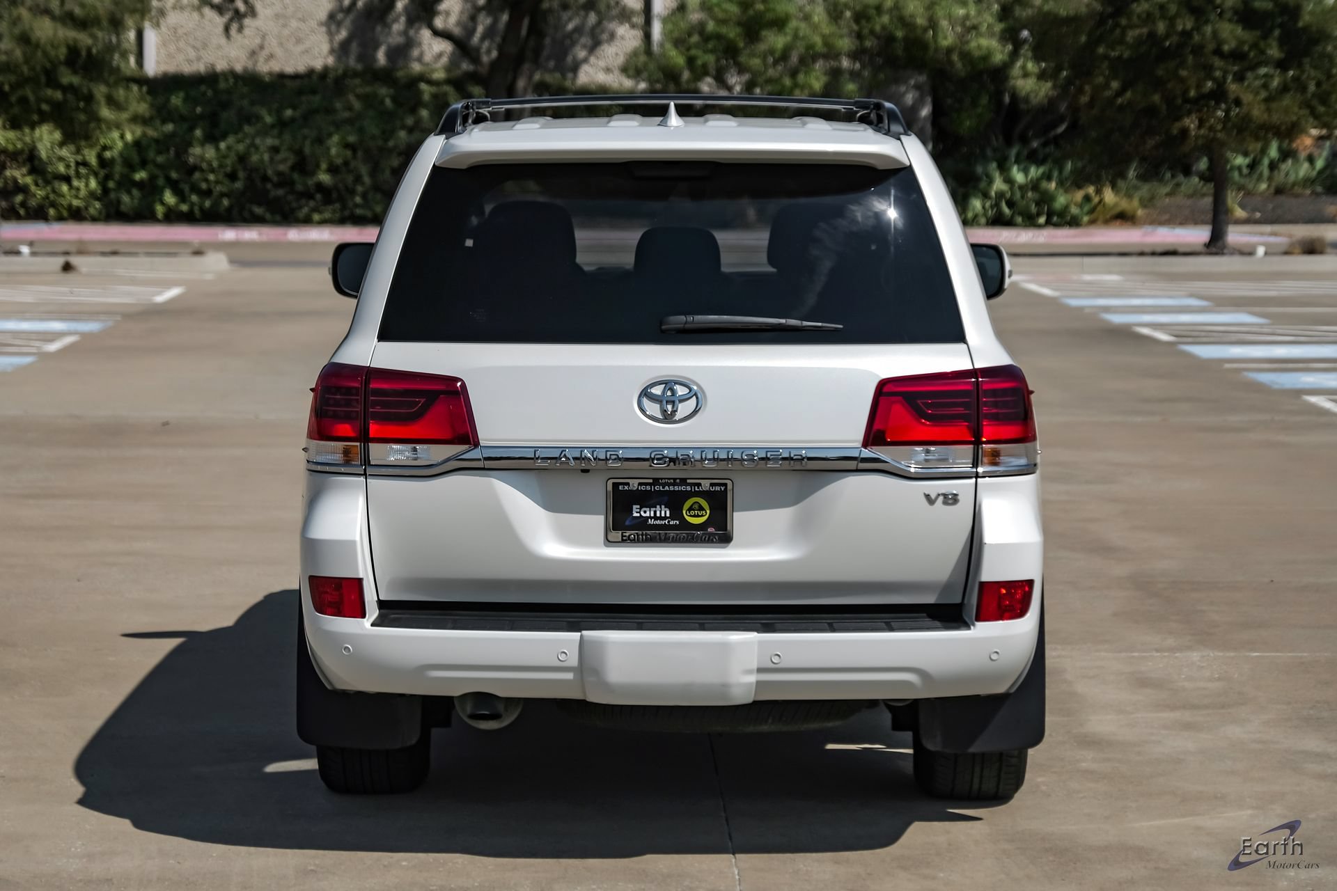 Used 2020 Toyota Land Cruiser AWD/4WD image 12