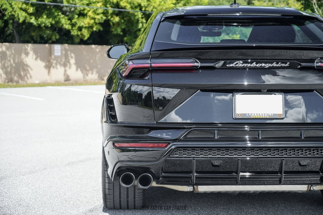 Used 2024 Lamborghini Urus S AWD/4WD image 81