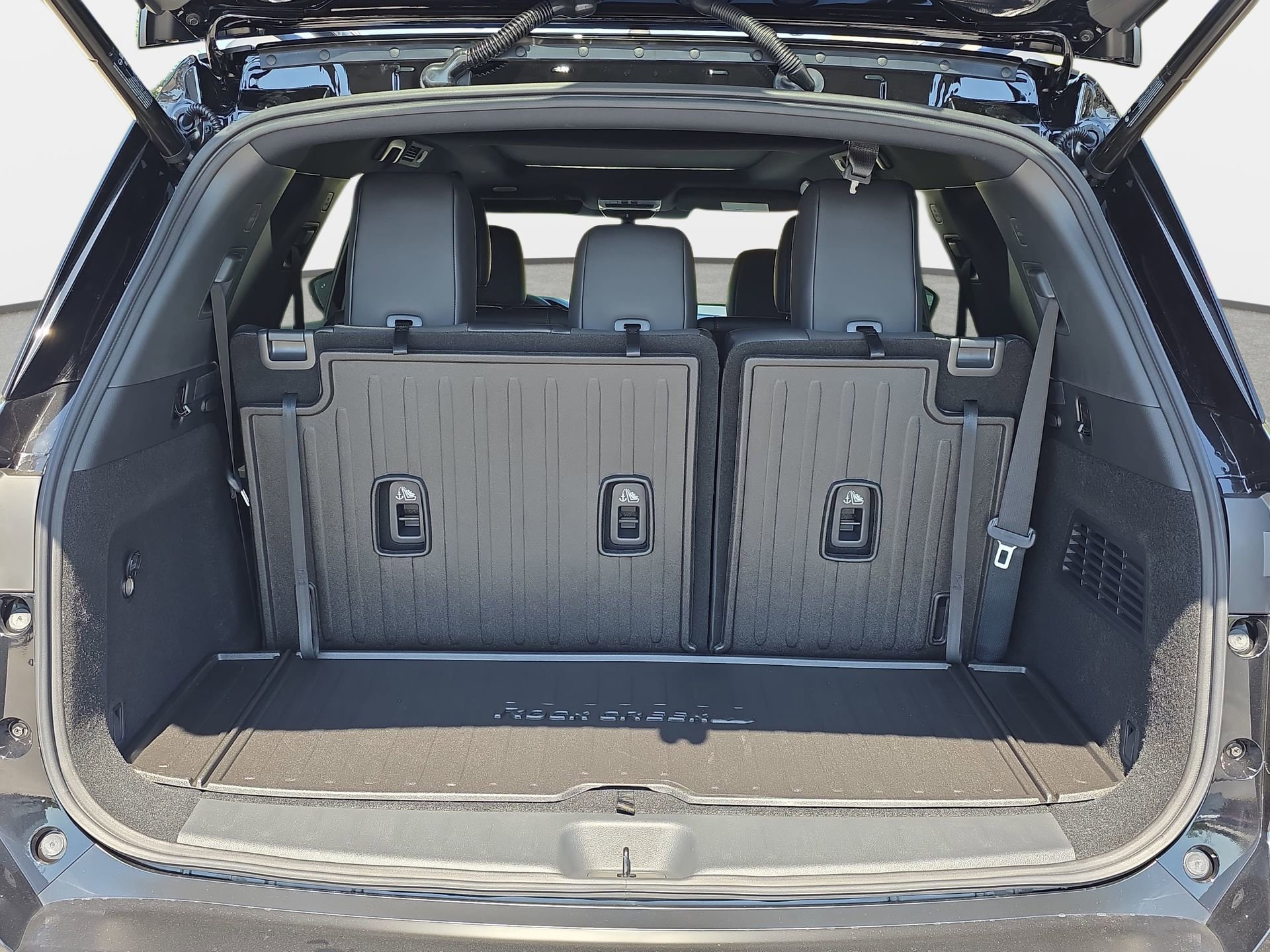 New 2026 Nissan Pathfinder Rock Creek AWD/4WD image 12