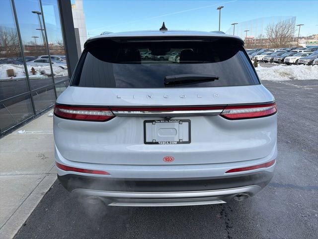 New 2026 Lincoln Corsair Premiere image 4