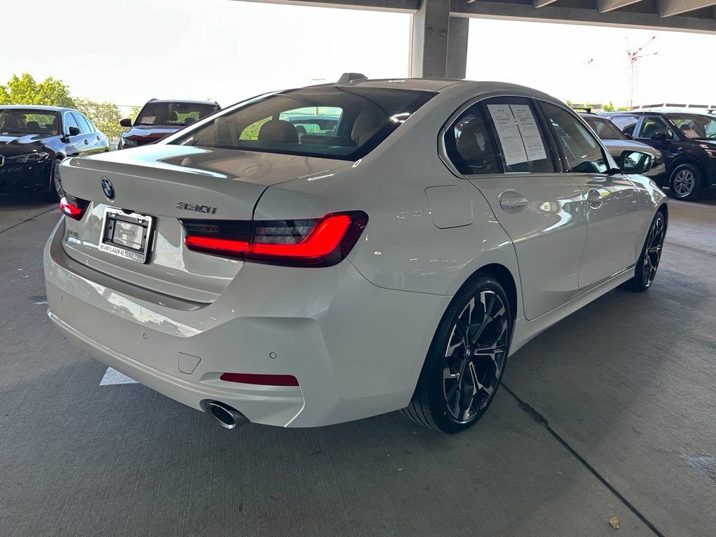 Used 2026 BMW 330i Sedan RWD image 5
