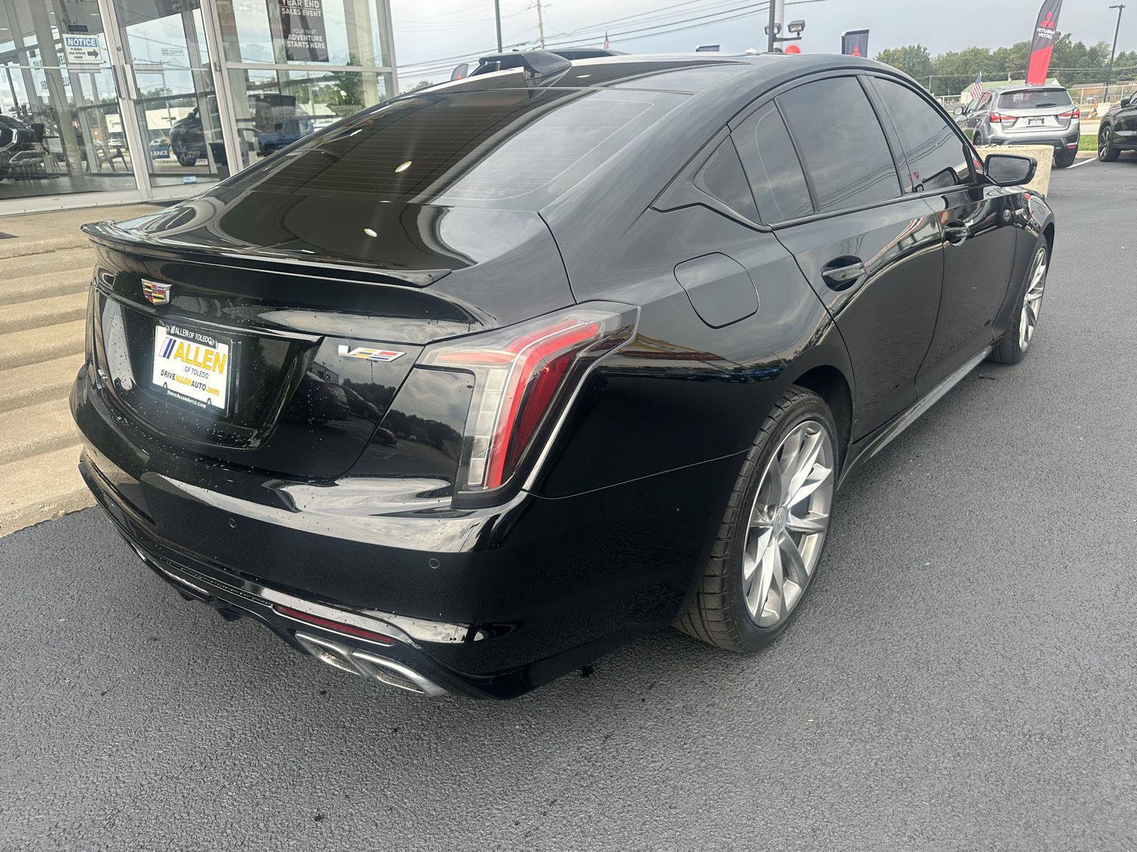 Used 2022 Cadillac CT5 V w/ Cold Weather Package AWD/4WD image 13