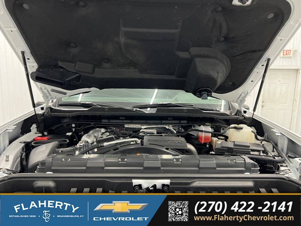Used 2025 Chevrolet Silverado 2500 LT w/ Convenience Package AWD/4WD image 16