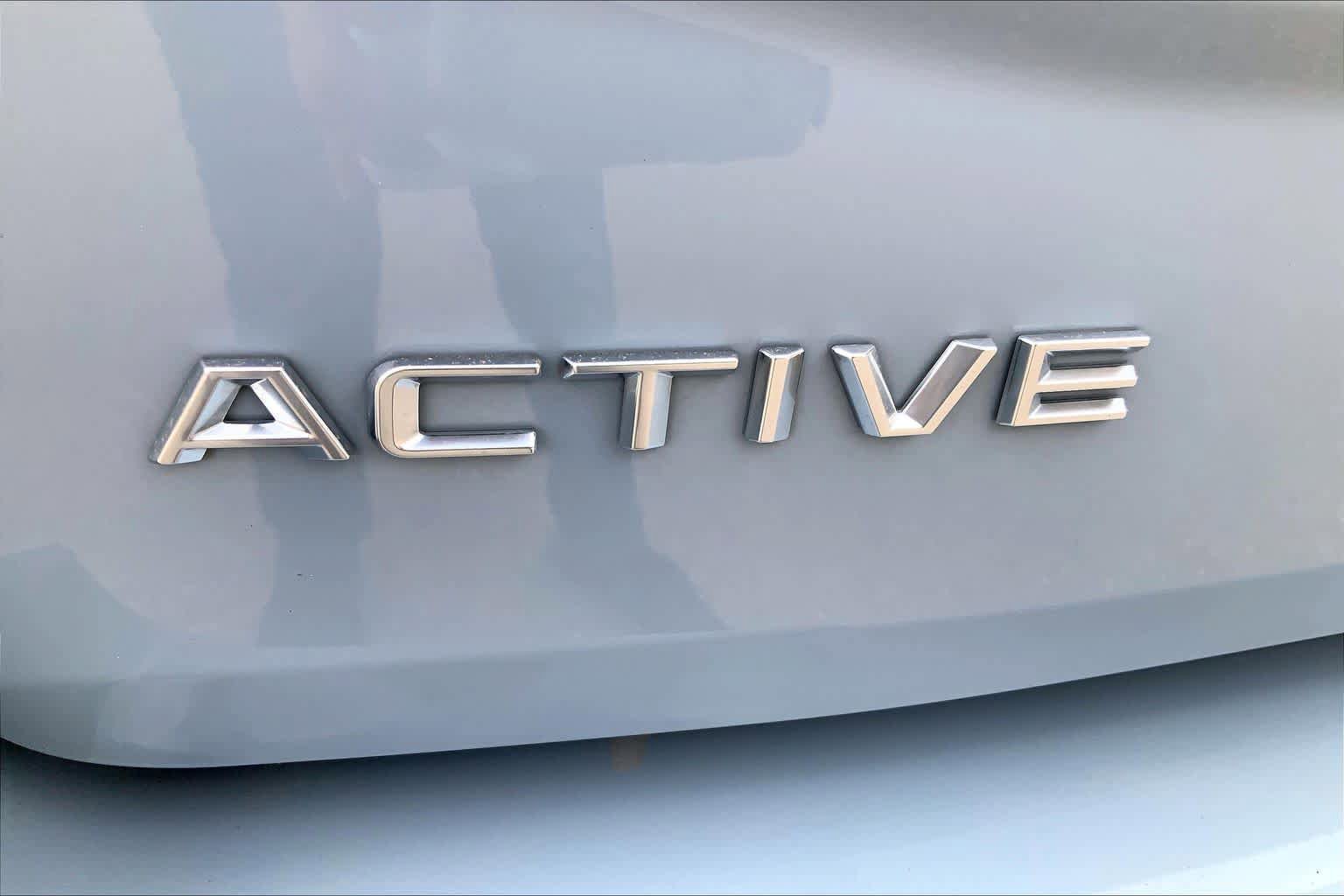 Used 2025 Ford Expedition Active RWD image 10