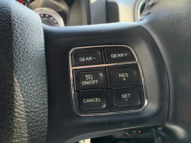 Used 2018 RAM 1500 Classic SLT w/ Luxury Group AWD/4WD image 24