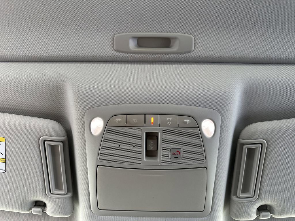 Used 2020 Nissan Armada SL w/ Premium Package image 26