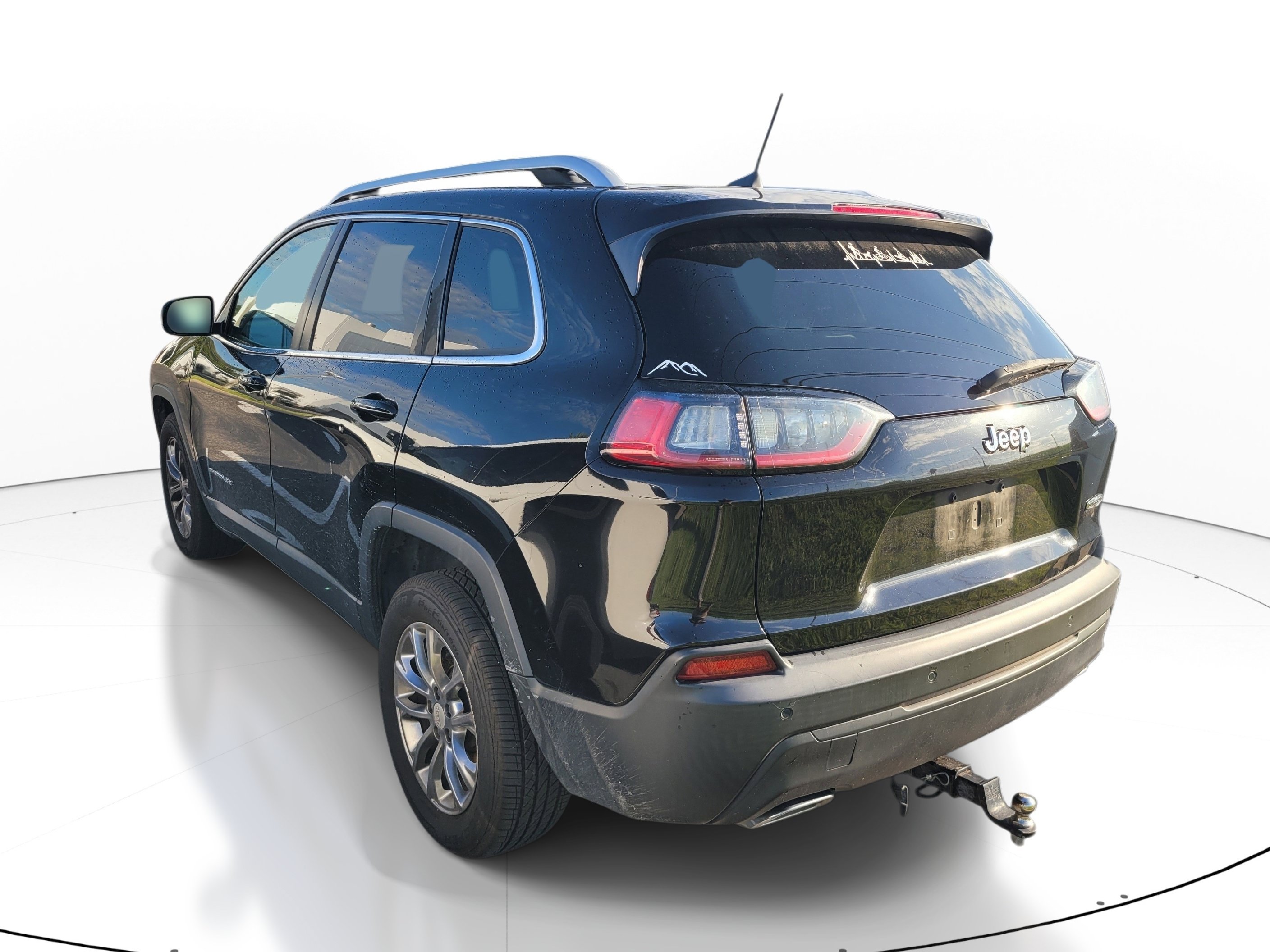 Used 2021 Jeep Cherokee Latitude Lux FWD image 6