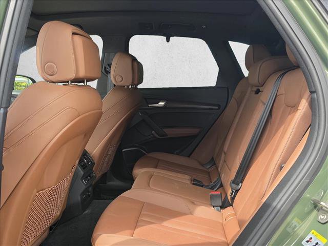Used 2023 Audi Q5 e Prestige w/ Prestige Package image 15
