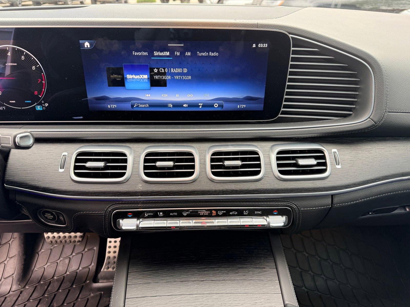 Used 2026 Mercedes-Benz GLS 580 4MATIC image 10