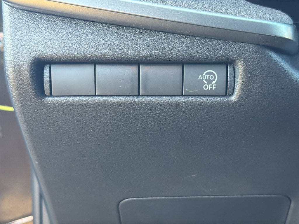 New 2026 Nissan Kicks SV w/ Cold Weather Package image 21