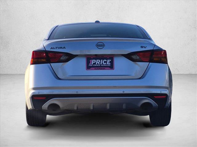 Used 2024 Nissan Altima 2.5 SV FWD image 7