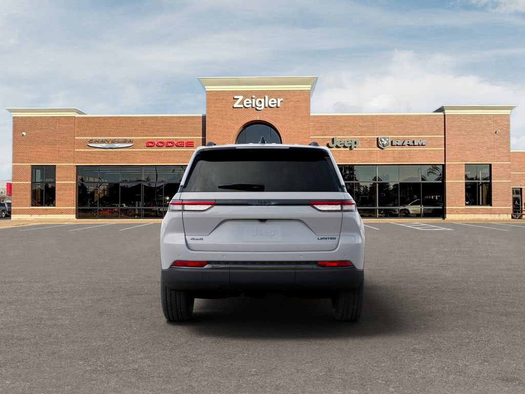 New 2025 Jeep Grand Cherokee Limited w/ Black Appearance Package image 7