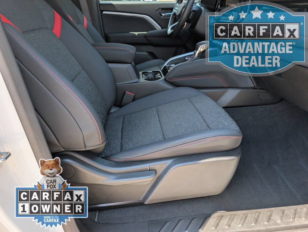 Used 2024 Chevrolet Colorado Z71 w/ Z71 Convenience Package 2 AWD/4WD image 23