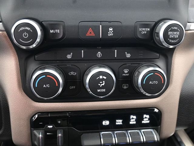 Used 2022 RAM 3500 Laramie AWD/4WD image 20