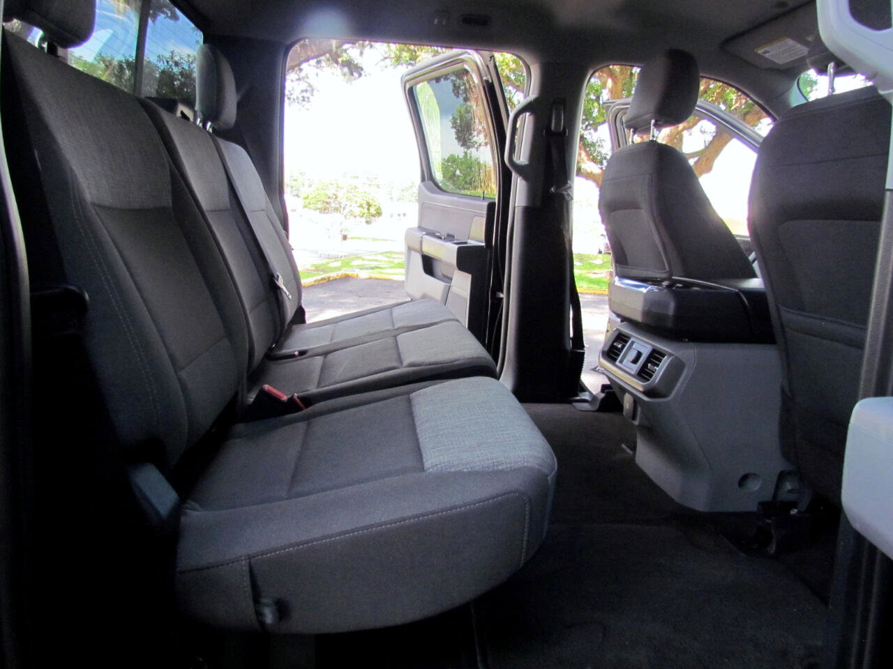 Used 2022 Ford F150 XLT w/ Equipment Group 301A Mid image 23