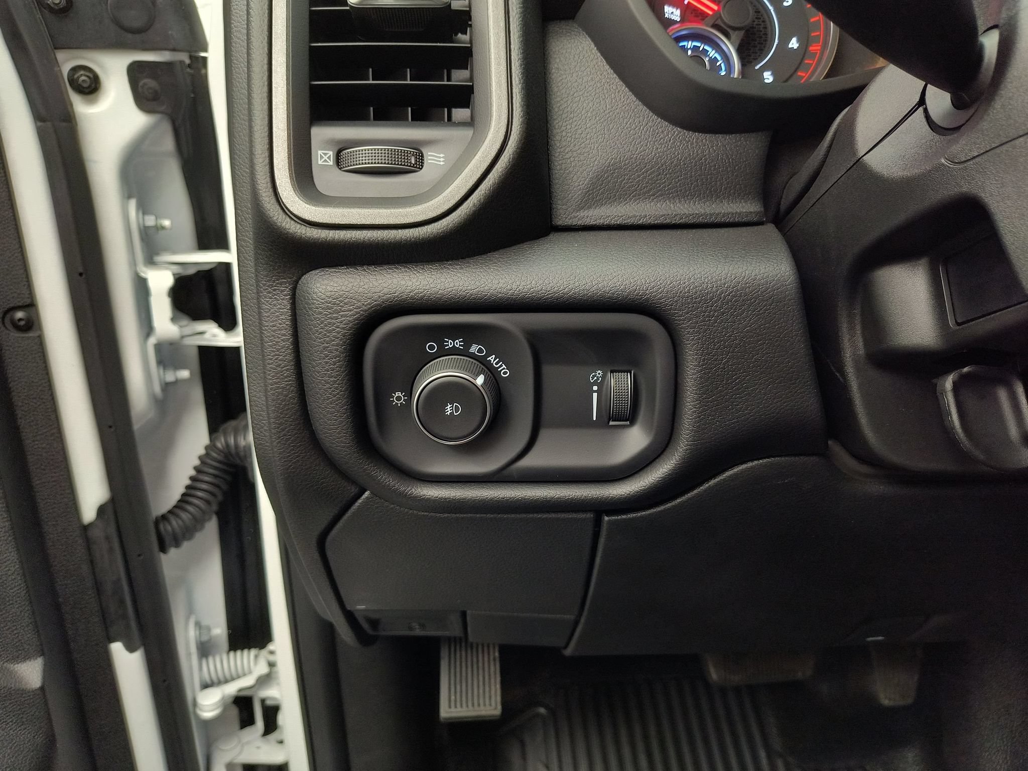 Used 2025 RAM 5500 Tradesman AWD/4WD image 14