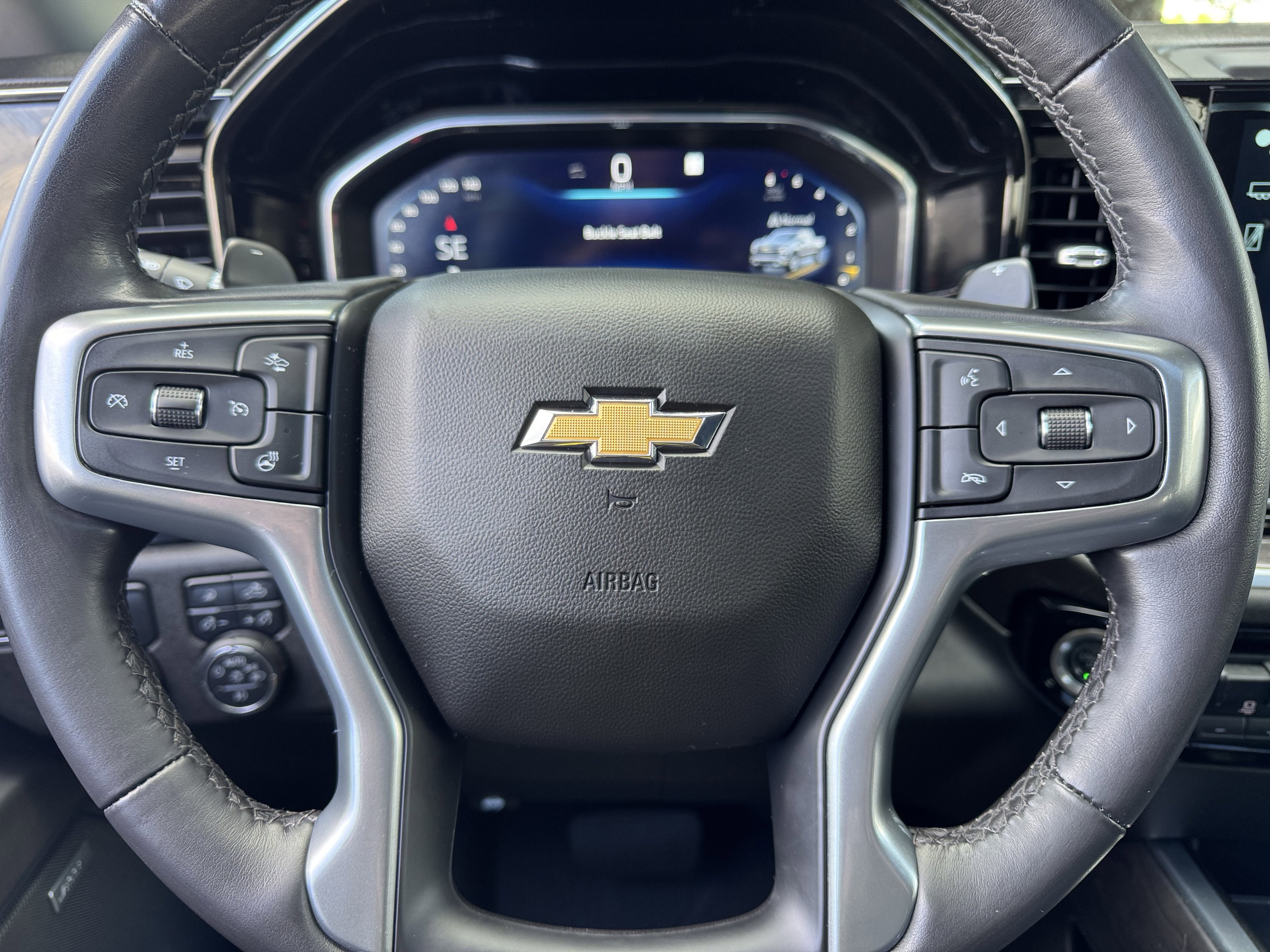 Used 2022 Chevrolet Silverado 1500 LTZ w/ LTZ Premium Package image 35