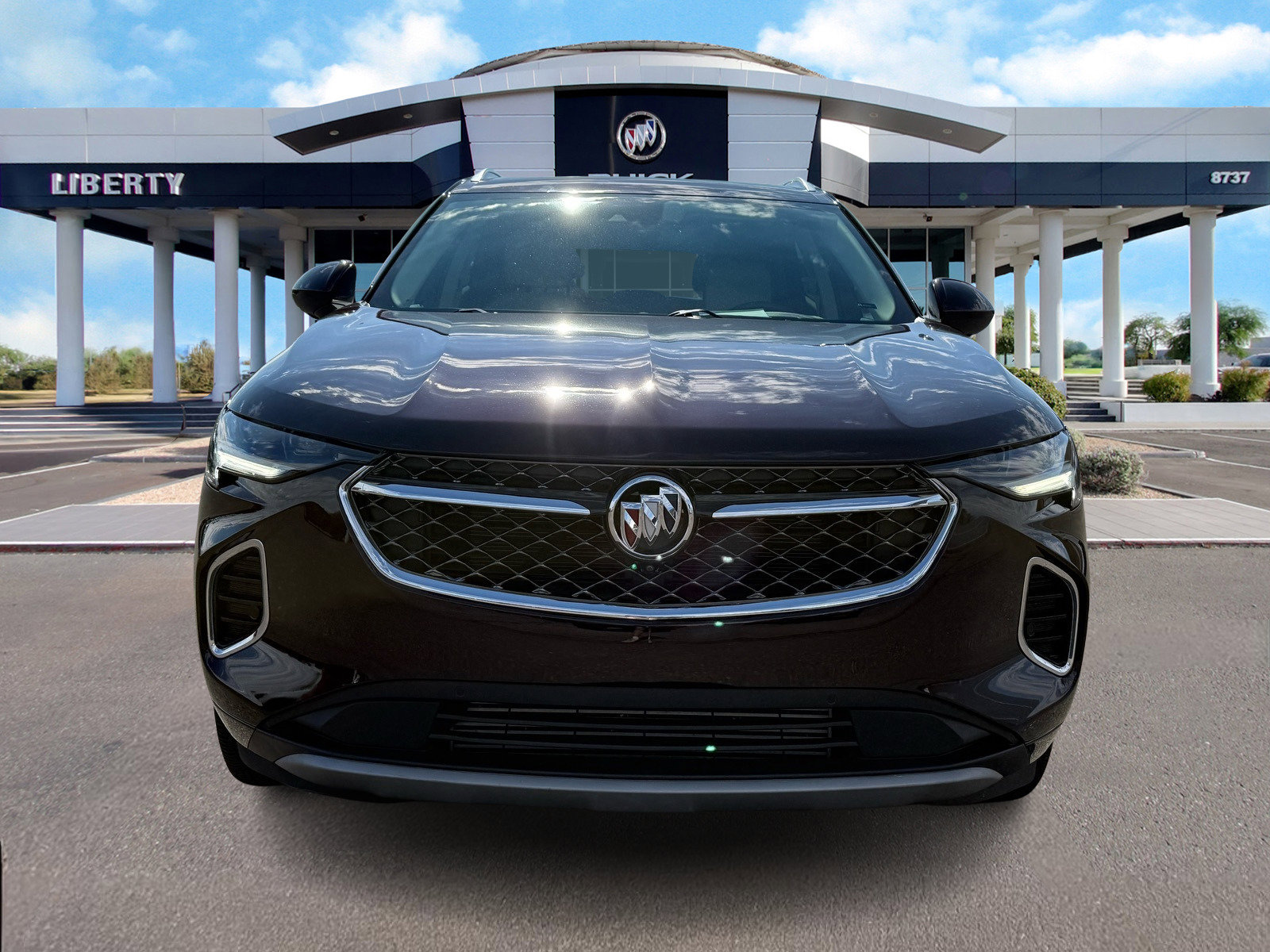 Used 2022 Buick Envision Avenir w/ Technology Package II image 8