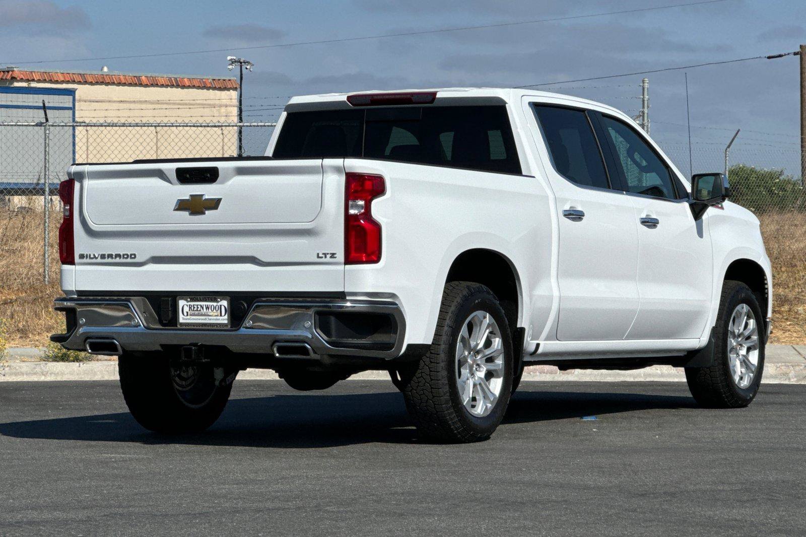 New 2026 Chevrolet Silverado 1500 LTZ w/ LTZ Premium Package image 4