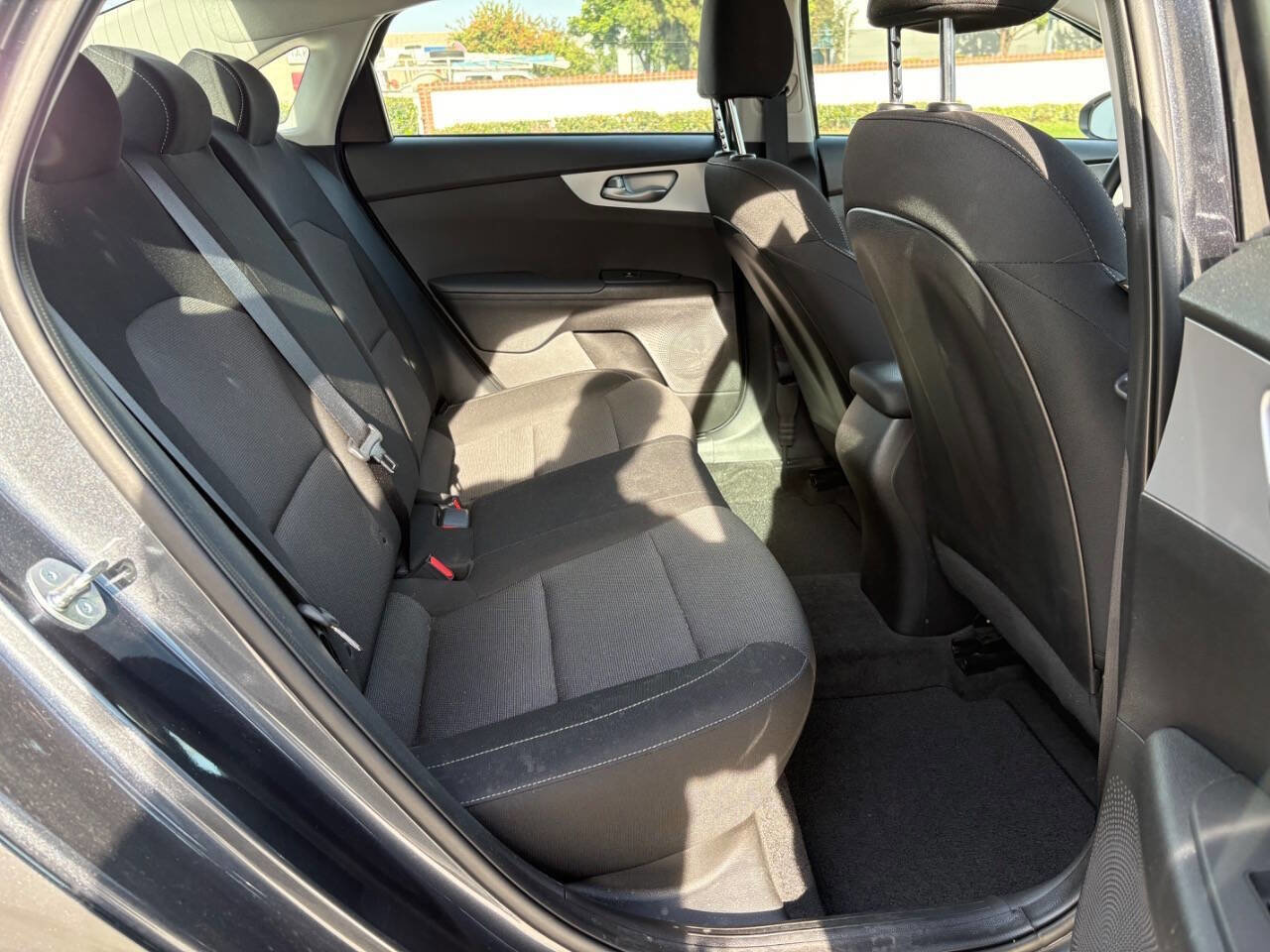 Used 2023 Kia Forte LXS FWD image 18